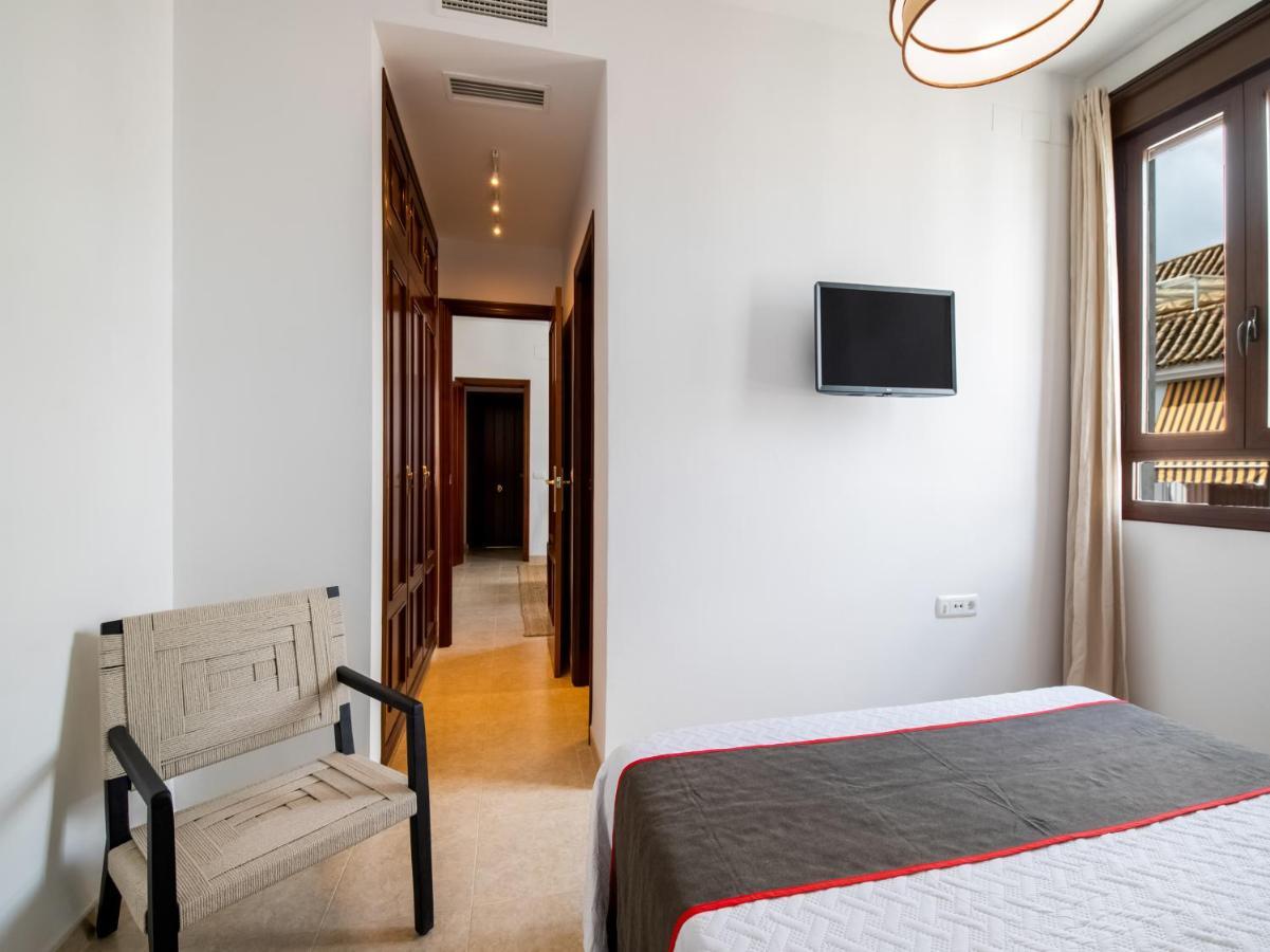 Apartamentos Santiago Ecija Ngoại thất bức ảnh
