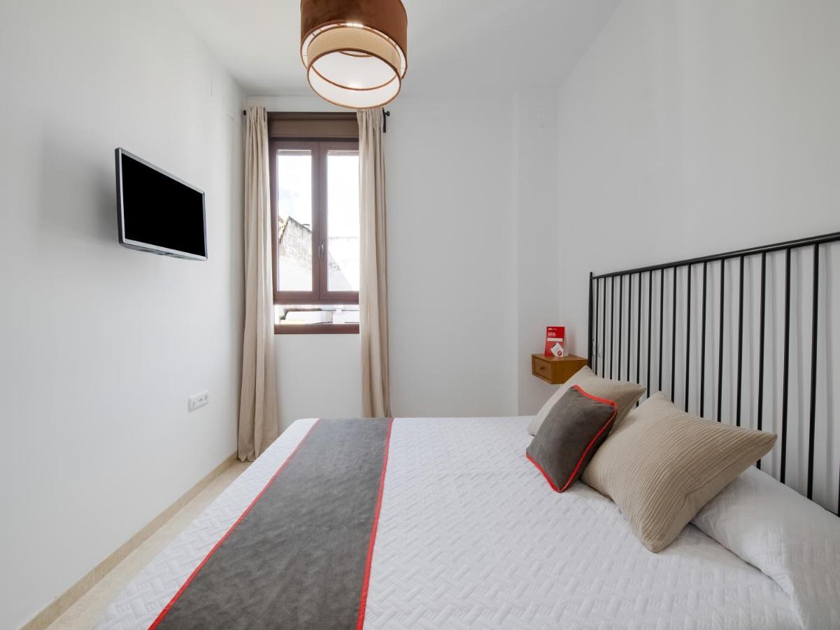 Apartamentos Santiago Ecija Ngoại thất bức ảnh