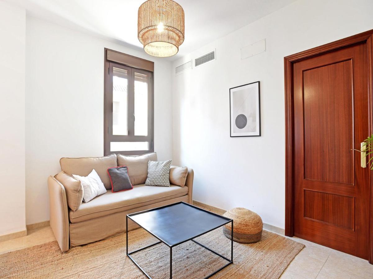 Apartamentos Santiago Ecija Ngoại thất bức ảnh